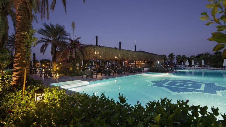 Azura Deluxe Resort & Aqua Sorgun 